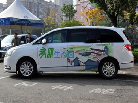 会理户外车贴喷绘如何保持效果?